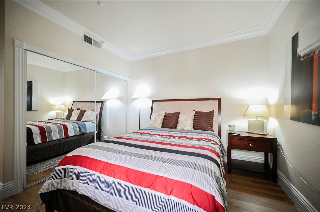 260 East Flamingo Road 305