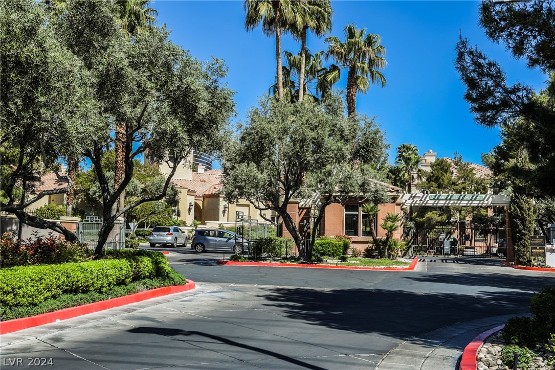 260 East Flamingo Road 305