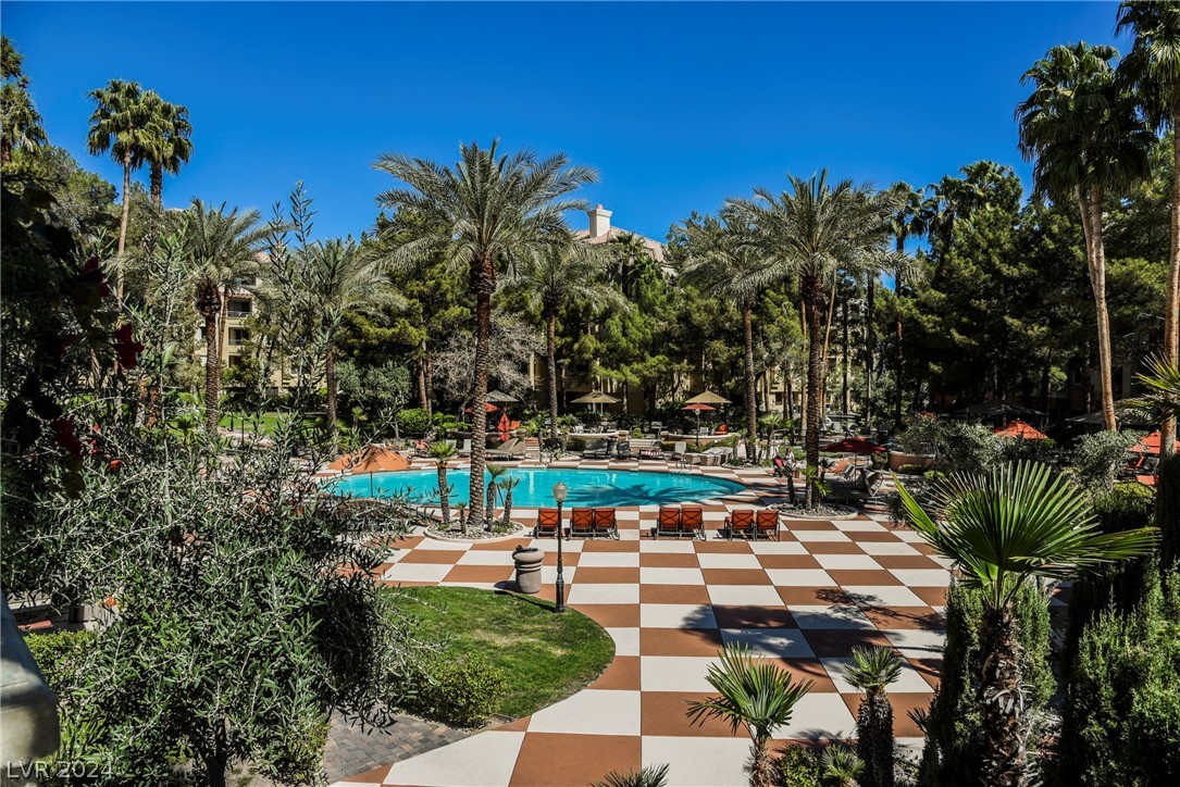 260 East Flamingo Road 305