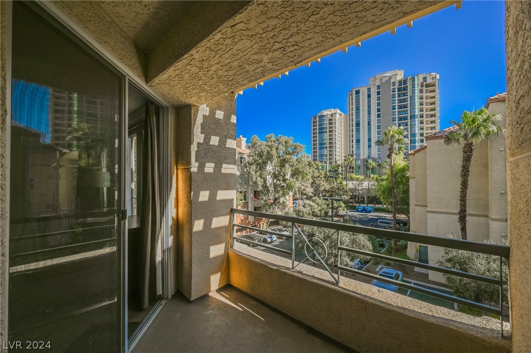 260 East Flamingo Road 305