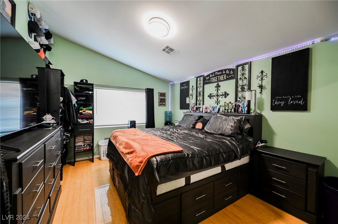 3696 Steinbeck Drive