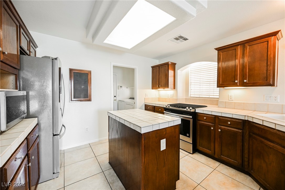 7476 Aurora Glow Street