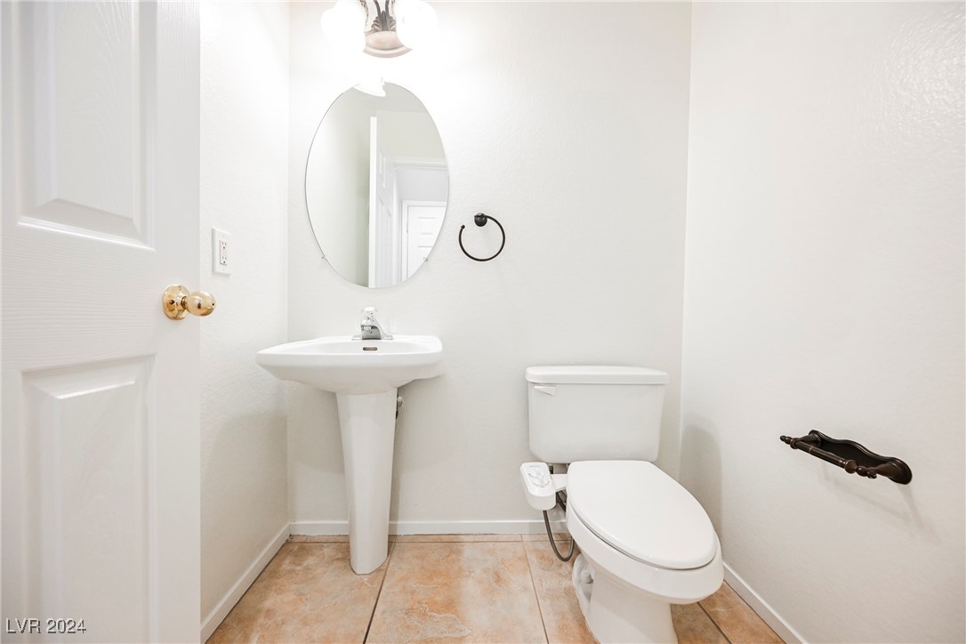 7476 Aurora Glow Street