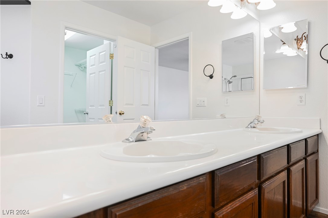 7476 Aurora Glow Street