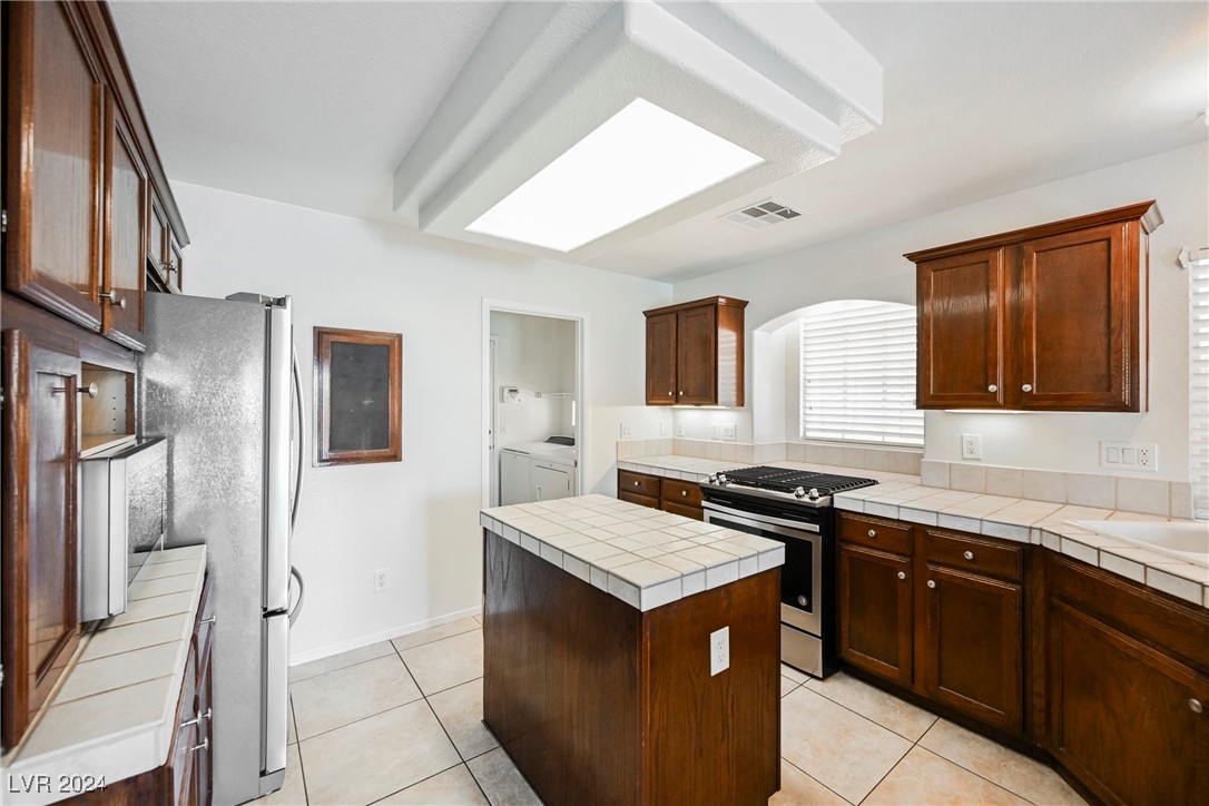 7476 Aurora Glow Street