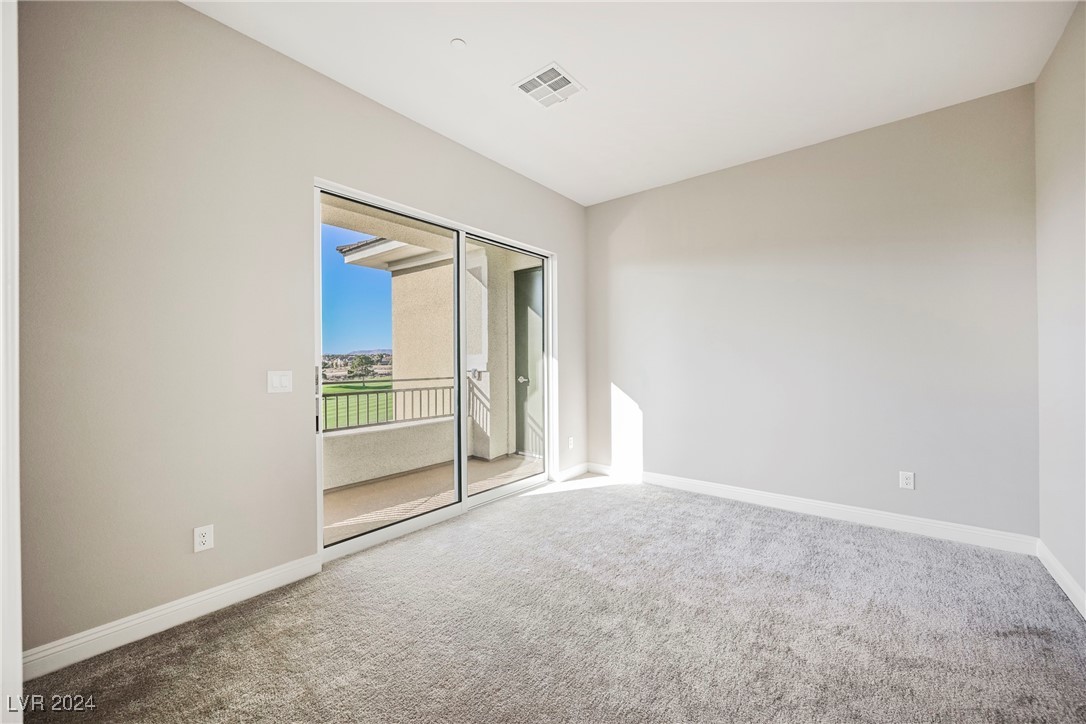 9201 Las Manaitas Avenue 401