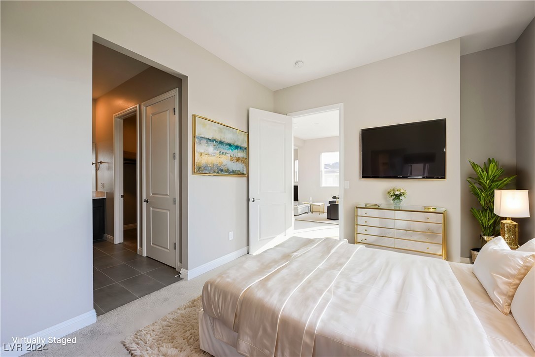 9201 Las Manaitas Avenue 401