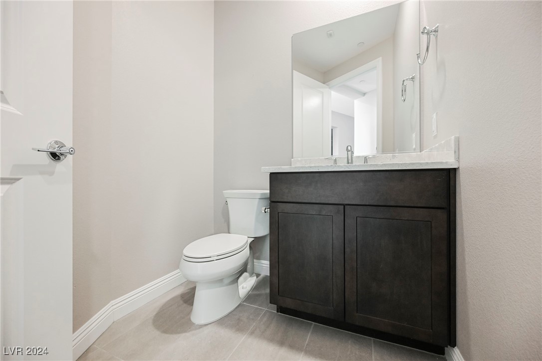 9201 Las Manaitas Avenue 401