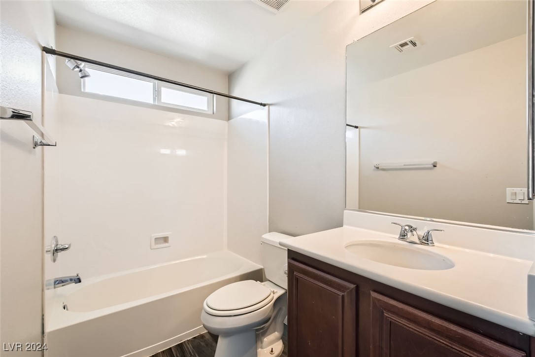 2133 Merganser Court