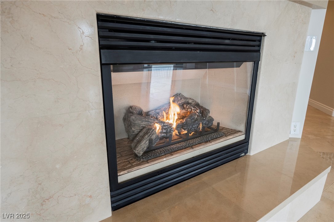 9220 Tesoras Drive 401