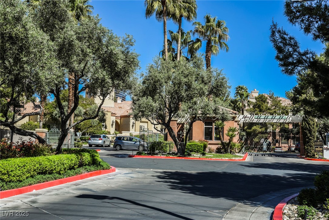 230 East Flamingo Road 212