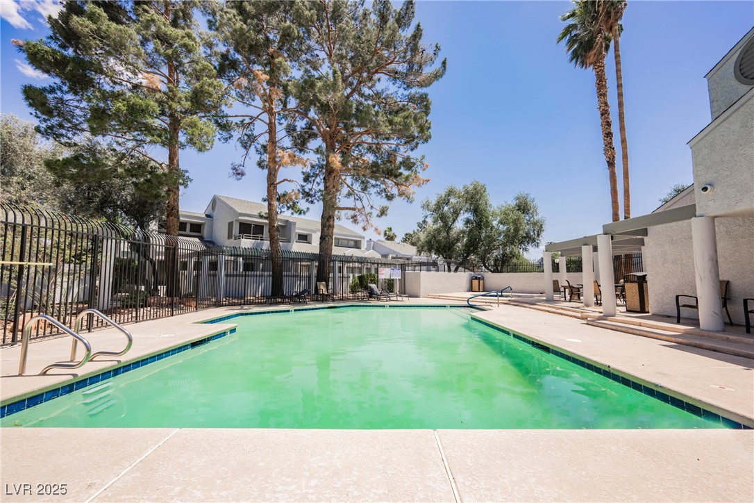 5516 Orchard Lane 0
