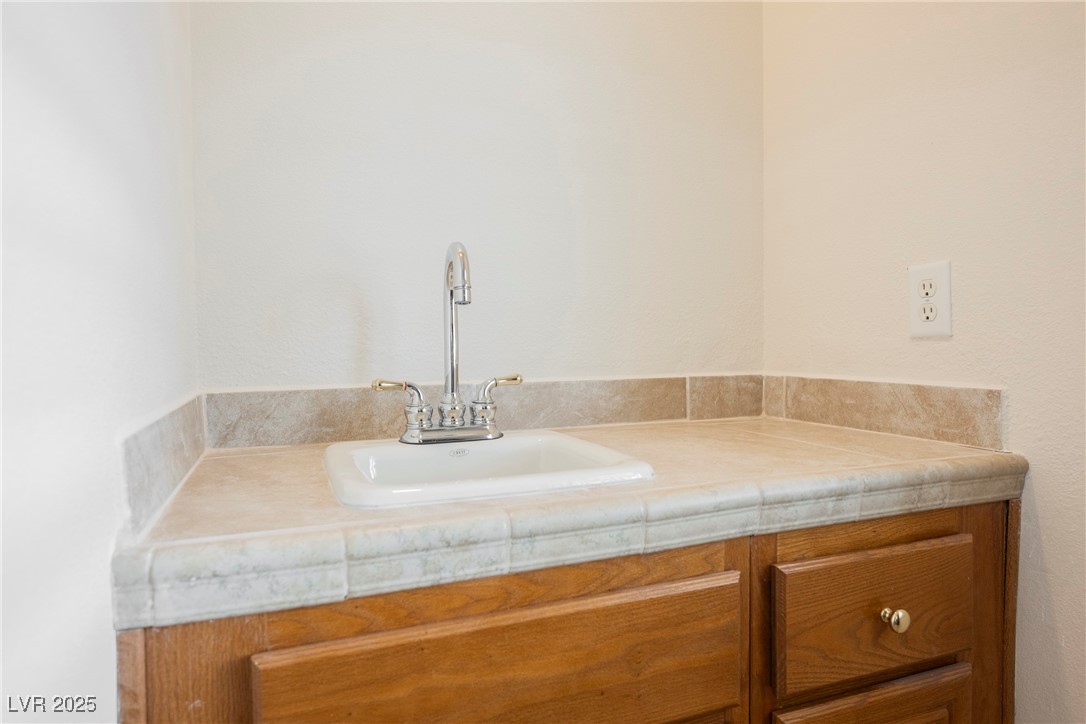 4384 Grey Spencer Drive