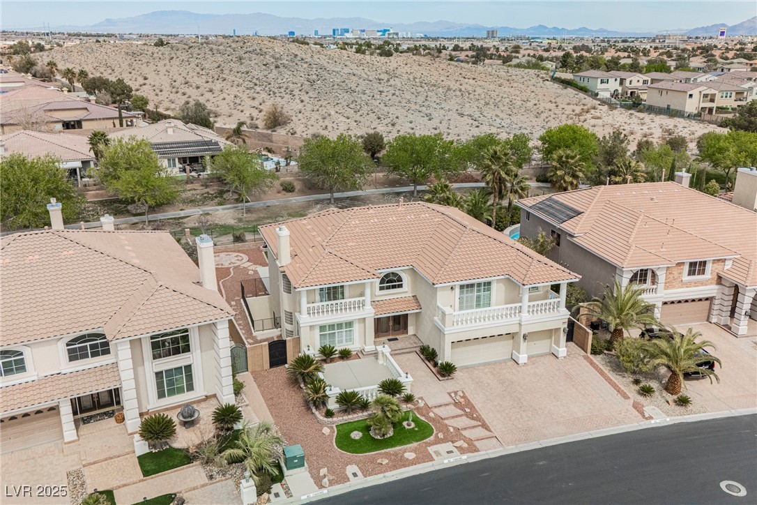 4384 Grey Spencer Drive