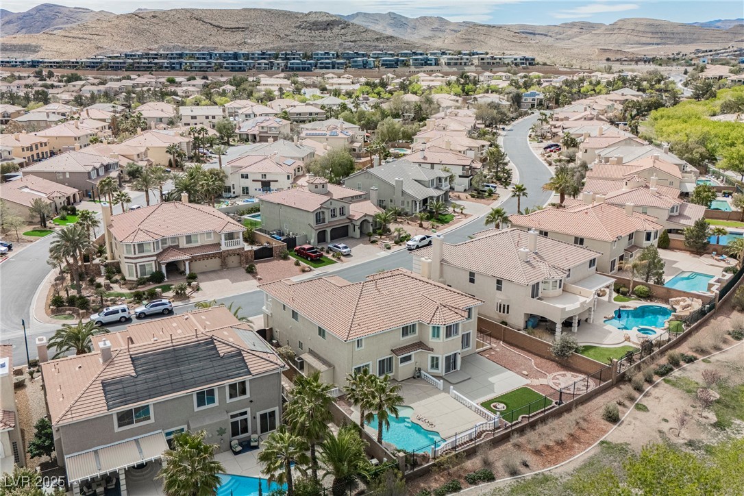 4384 Grey Spencer Drive