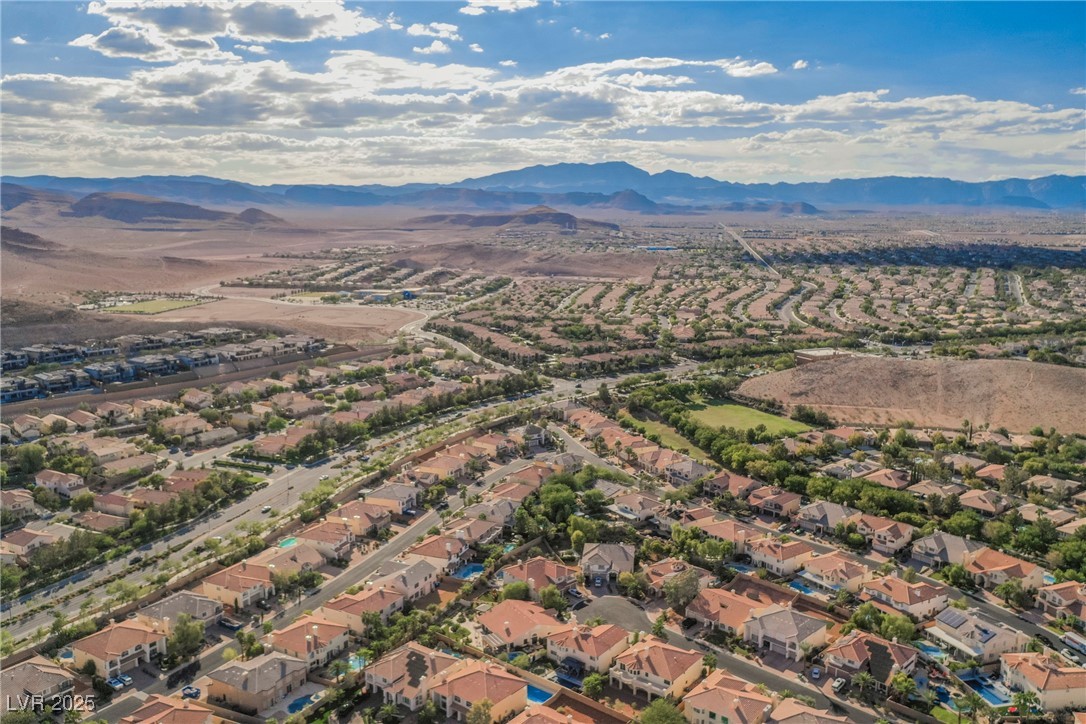 4384 Grey Spencer Drive