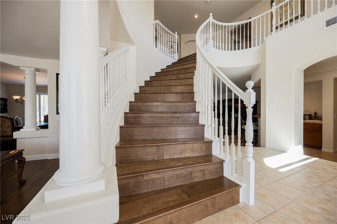 4384 Grey Spencer Drive