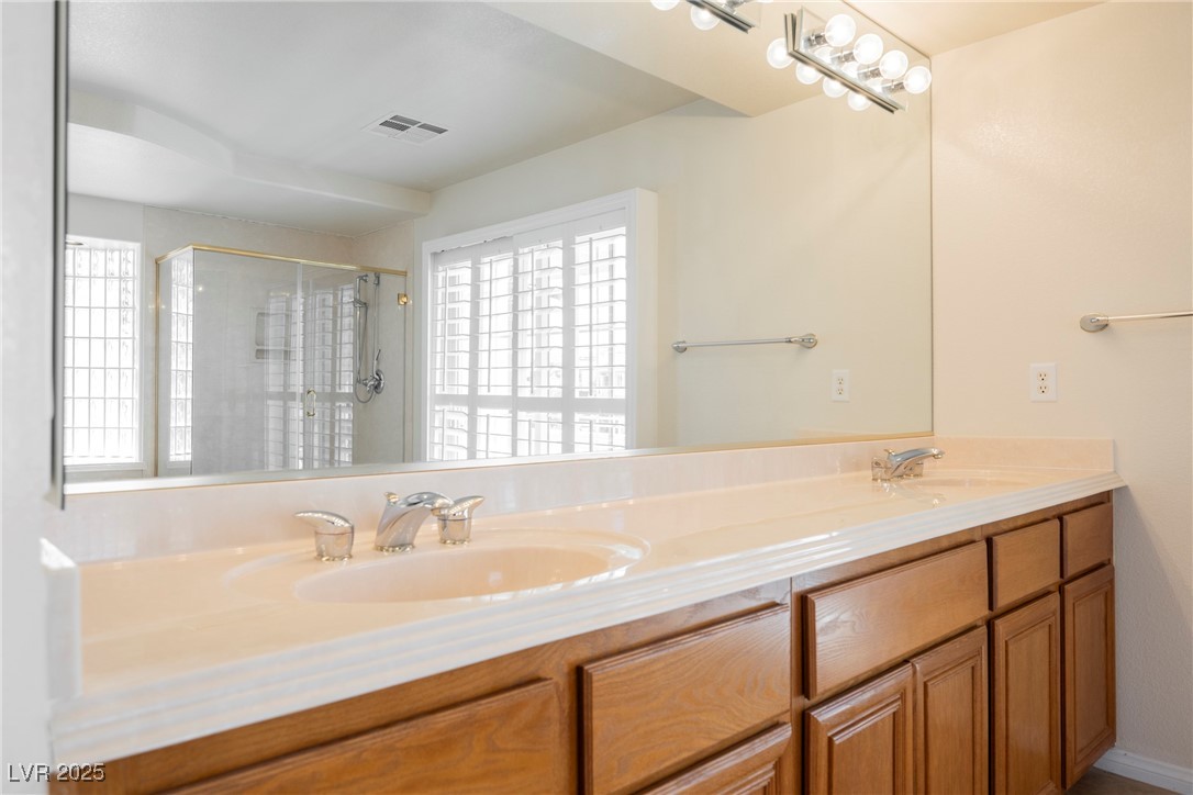 4384 Grey Spencer Drive