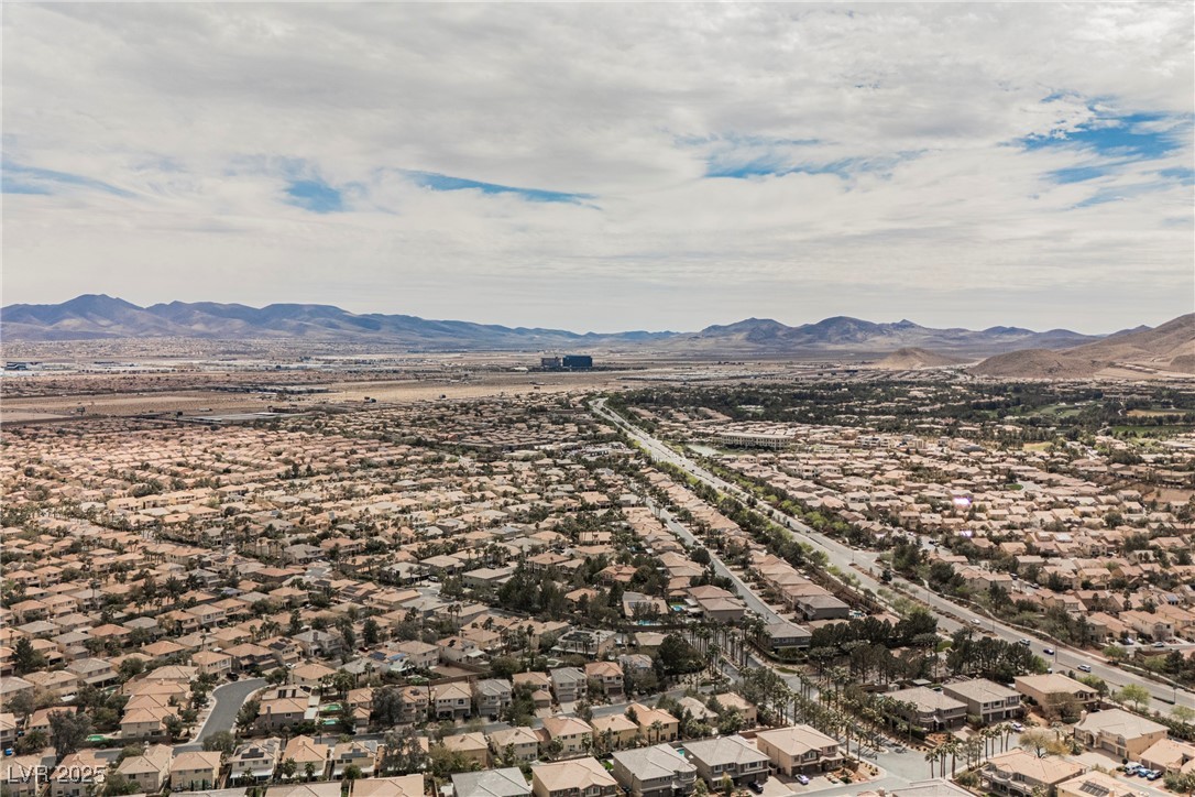 4384 Grey Spencer Drive