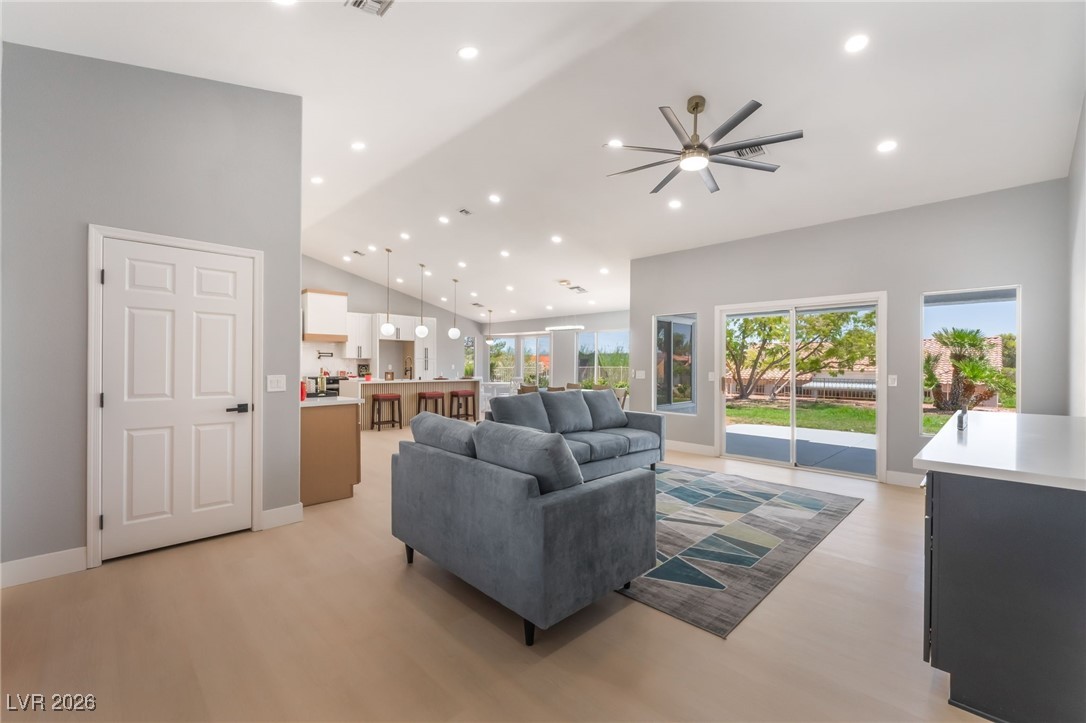 3100 Gladstone Court