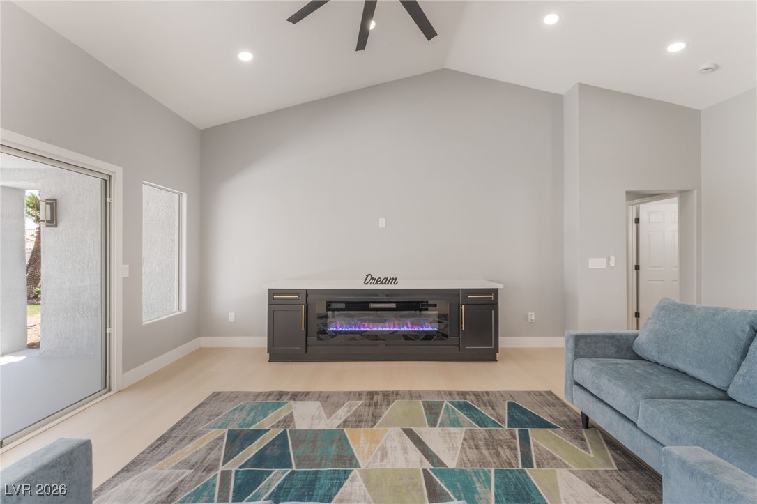 3100 Gladstone Court