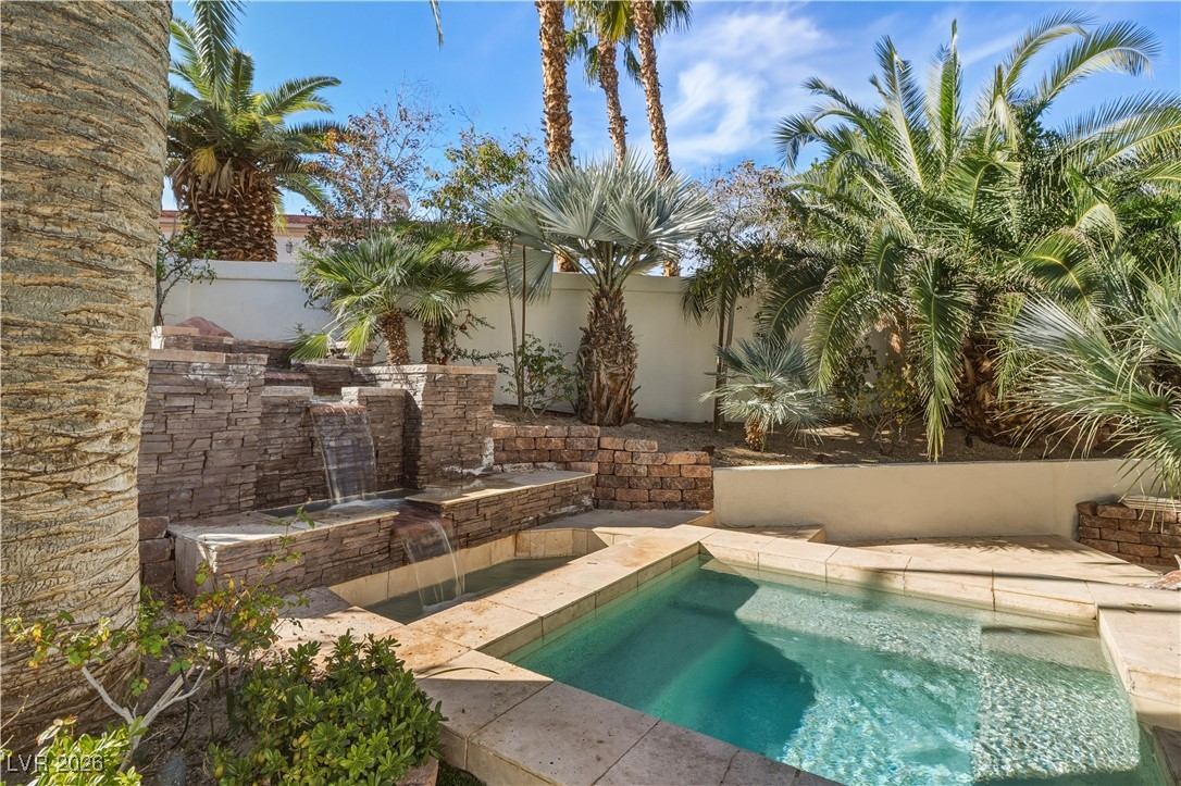 5101 Mountain Foliage Drive