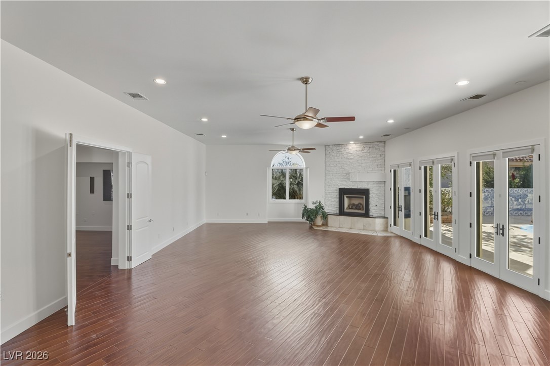 5101 Mountain Foliage Drive