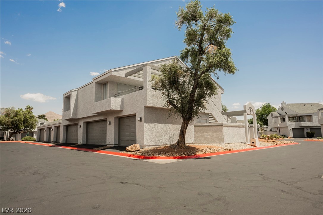 5516 Orchard Lane 0