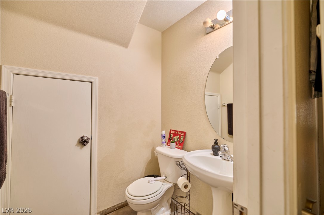 3125 Macaroon Way
