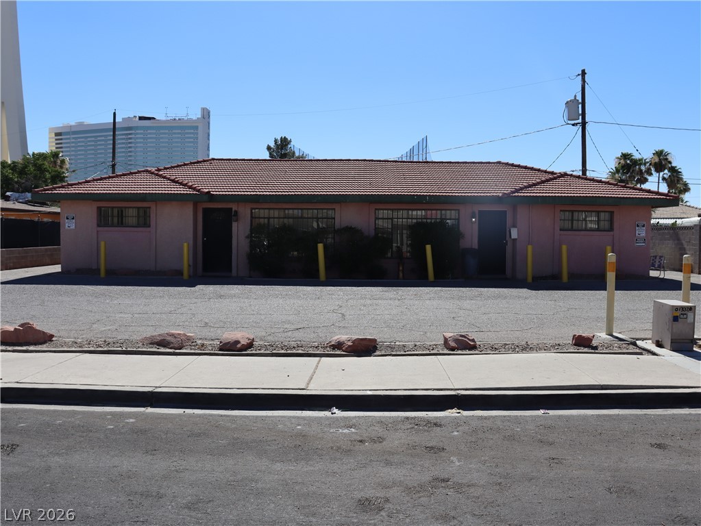1812 Santa Paula Drive