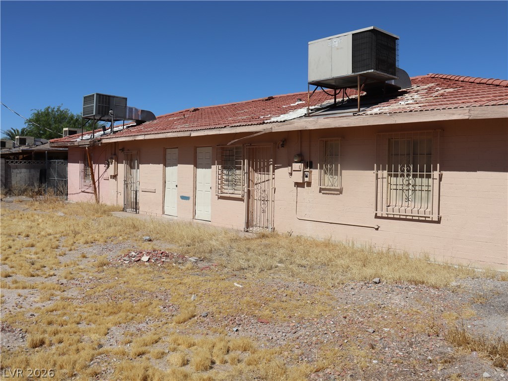 1812 Santa Paula Drive