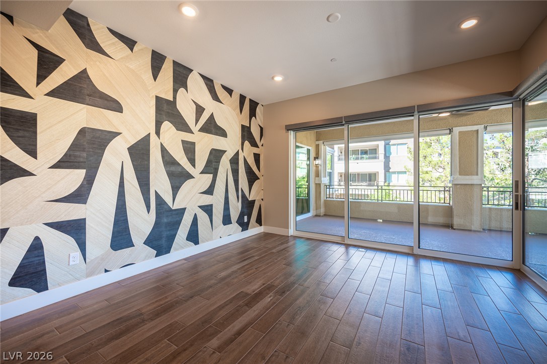9200 South Las Manaitas Avenue 202