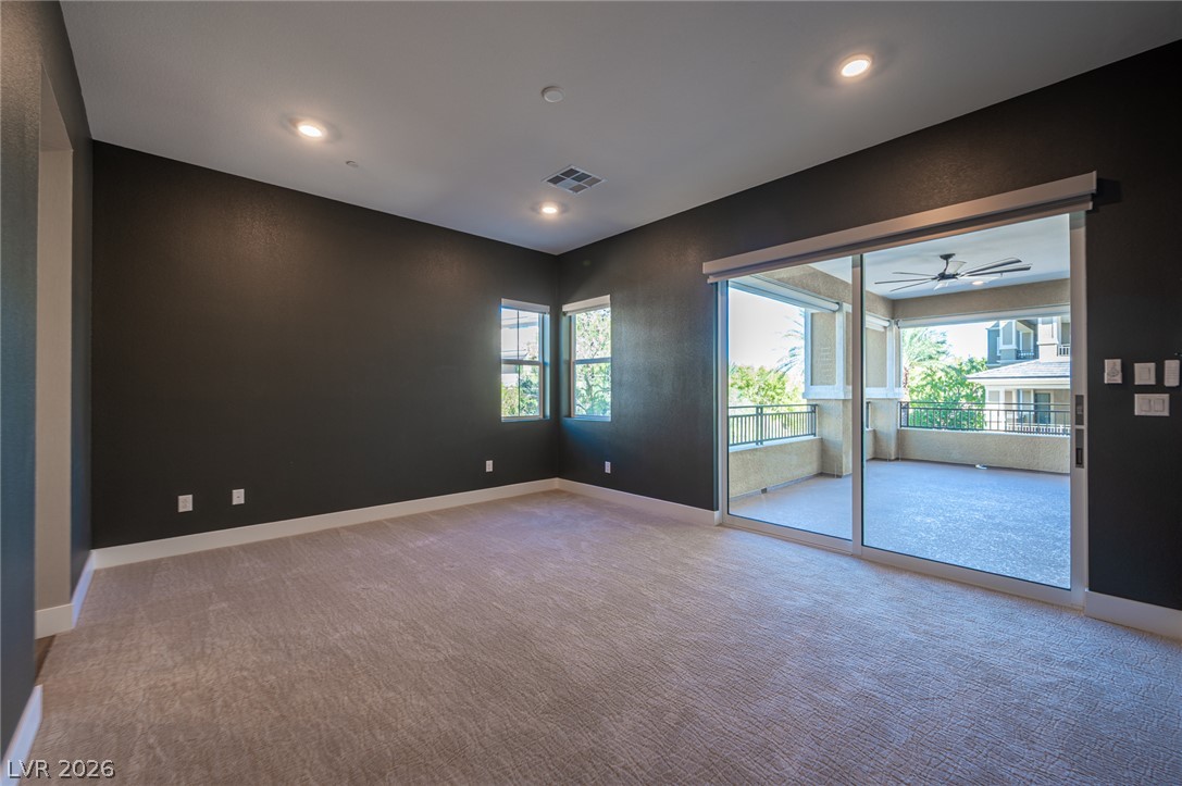 9200 South Las Manaitas Avenue 202