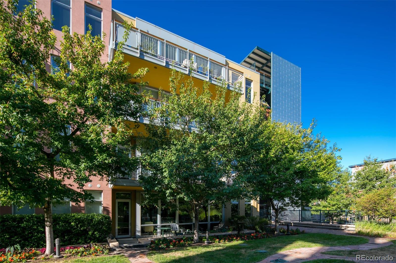 1401 Delgany Street Unit: 202