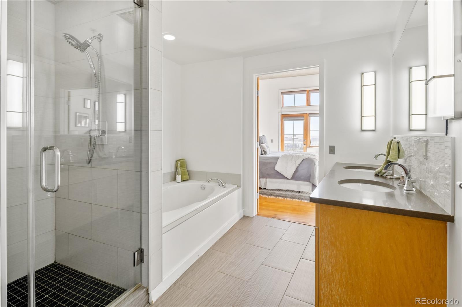 1925 W 32nd Avenue Unit: 501