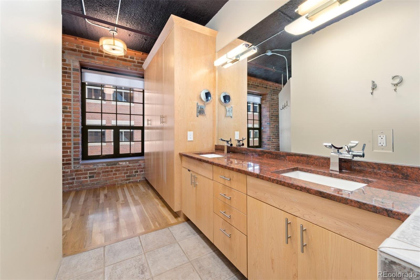 1801 Wynkoop Street Unit: 304
