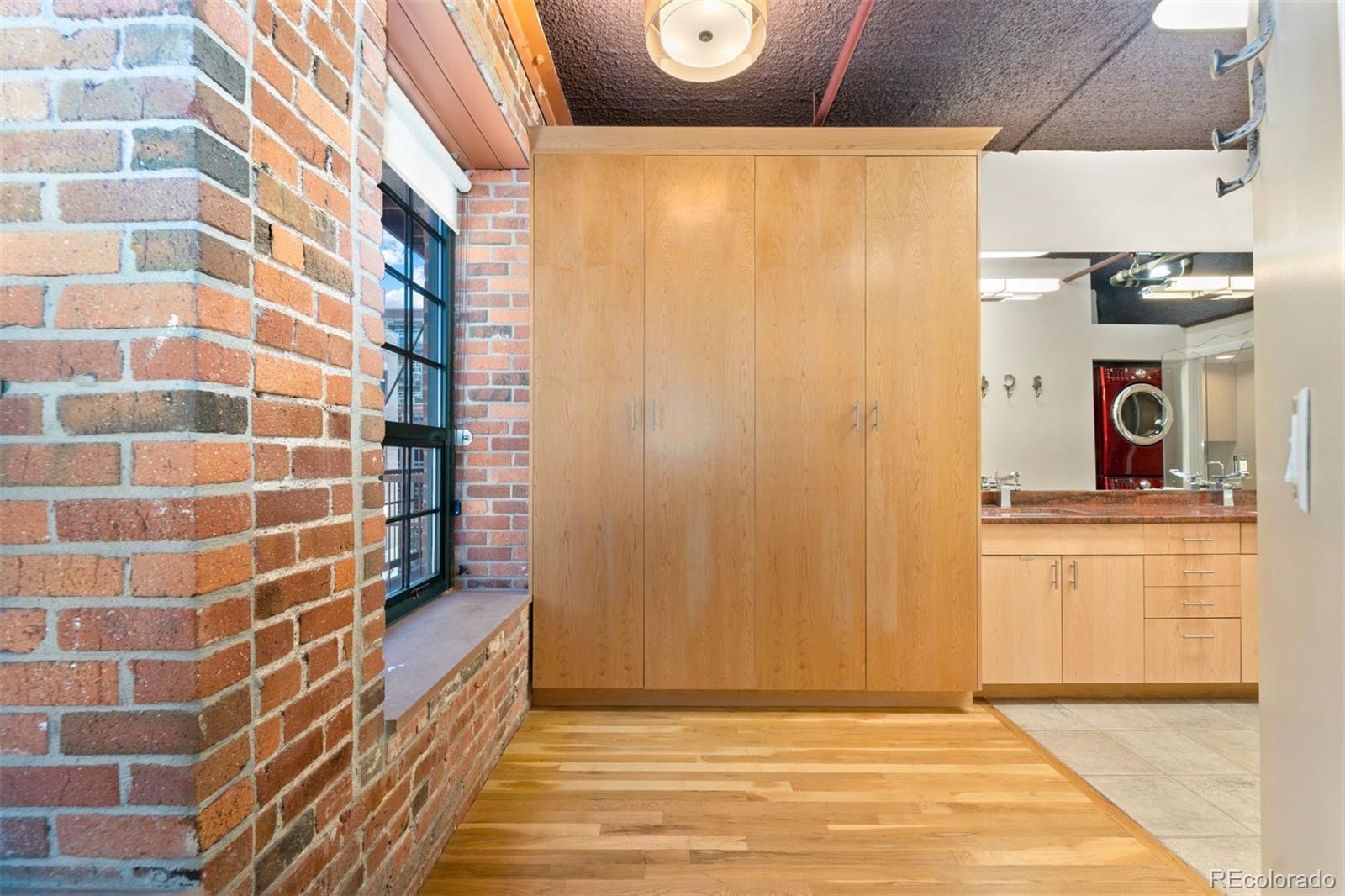 1801 Wynkoop Street Unit: 304