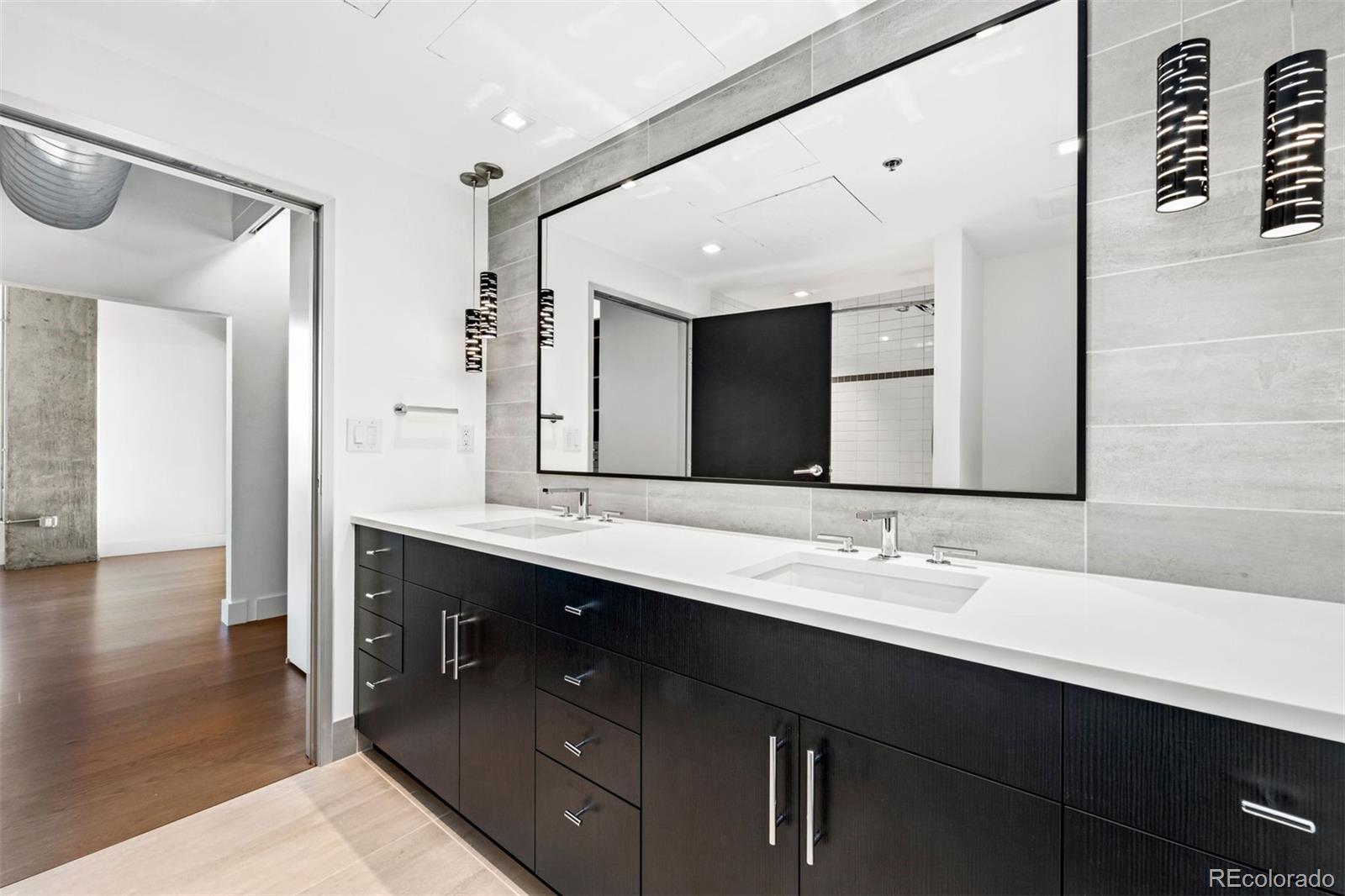 1401 Wewatta Street Unit: PH1