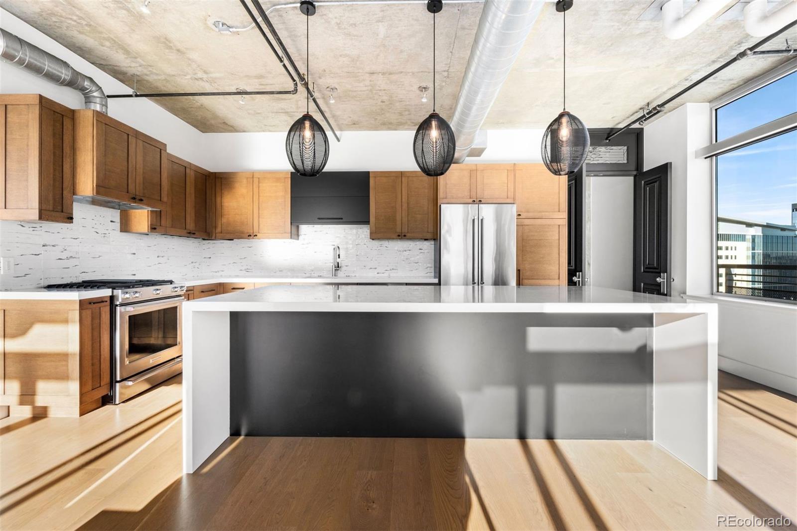 1401 Wewatta Street Unit: PH1