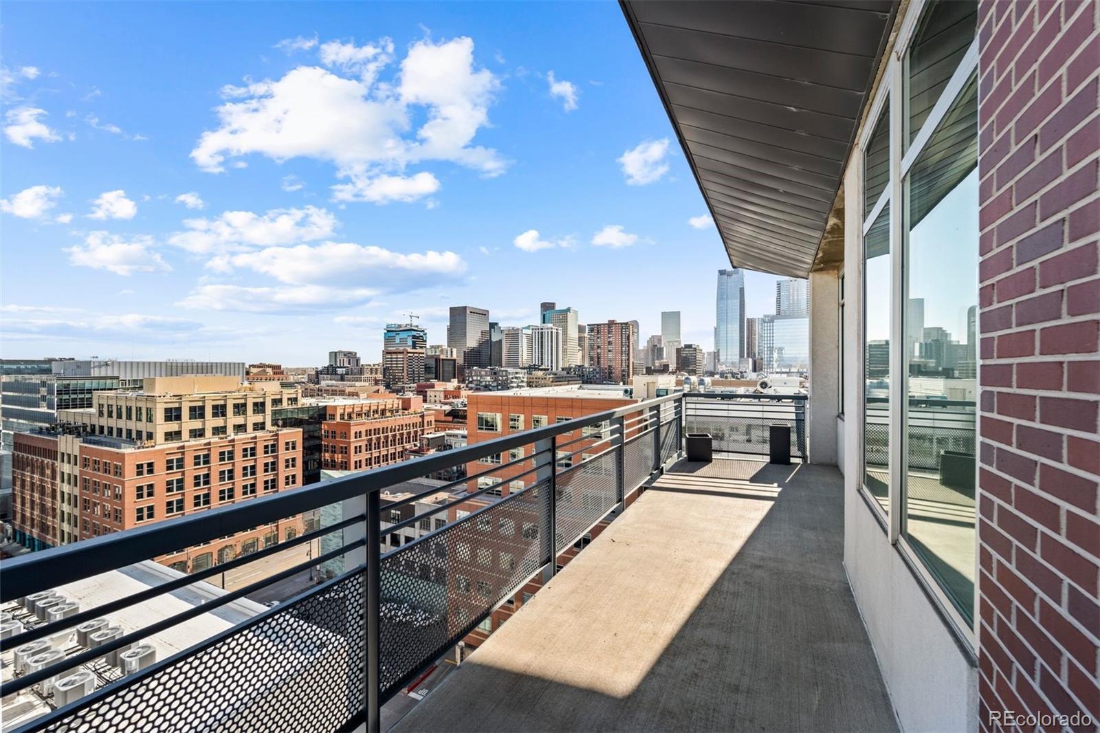 1401 Wewatta Street Unit: PH1