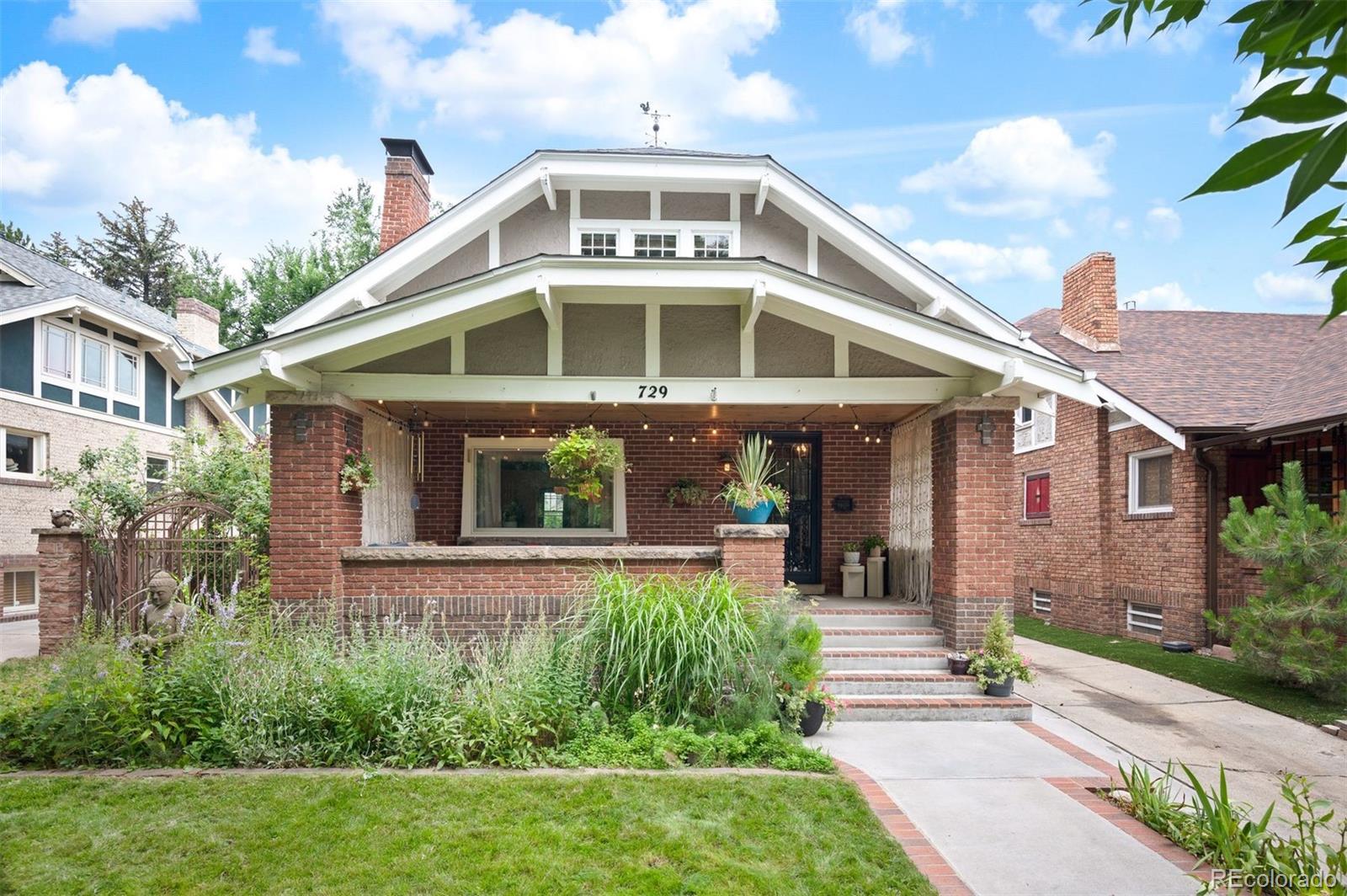 729 Cook Street