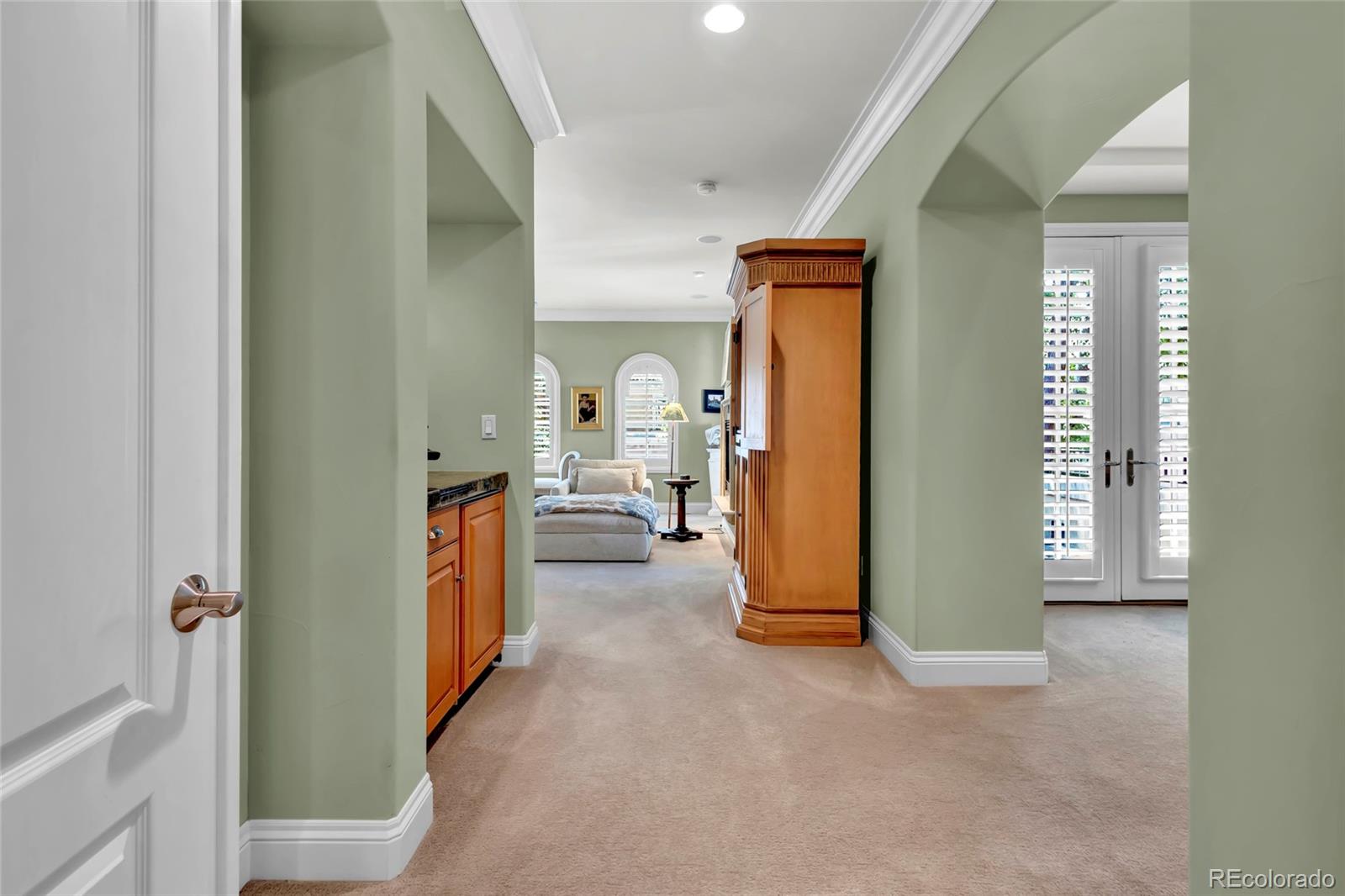 100 S University Boulevard Unit: 4