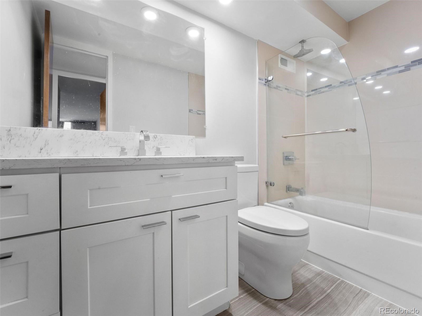 1155 Ash Street Unit: 302
