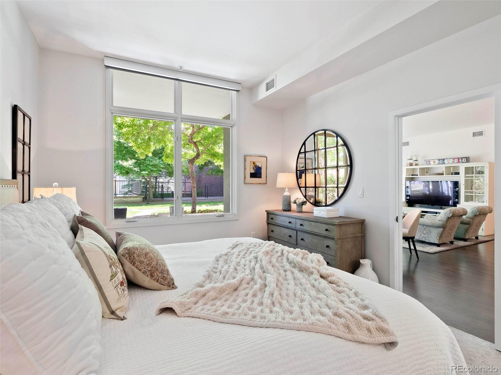 1401 Delgany Street Unit: 102