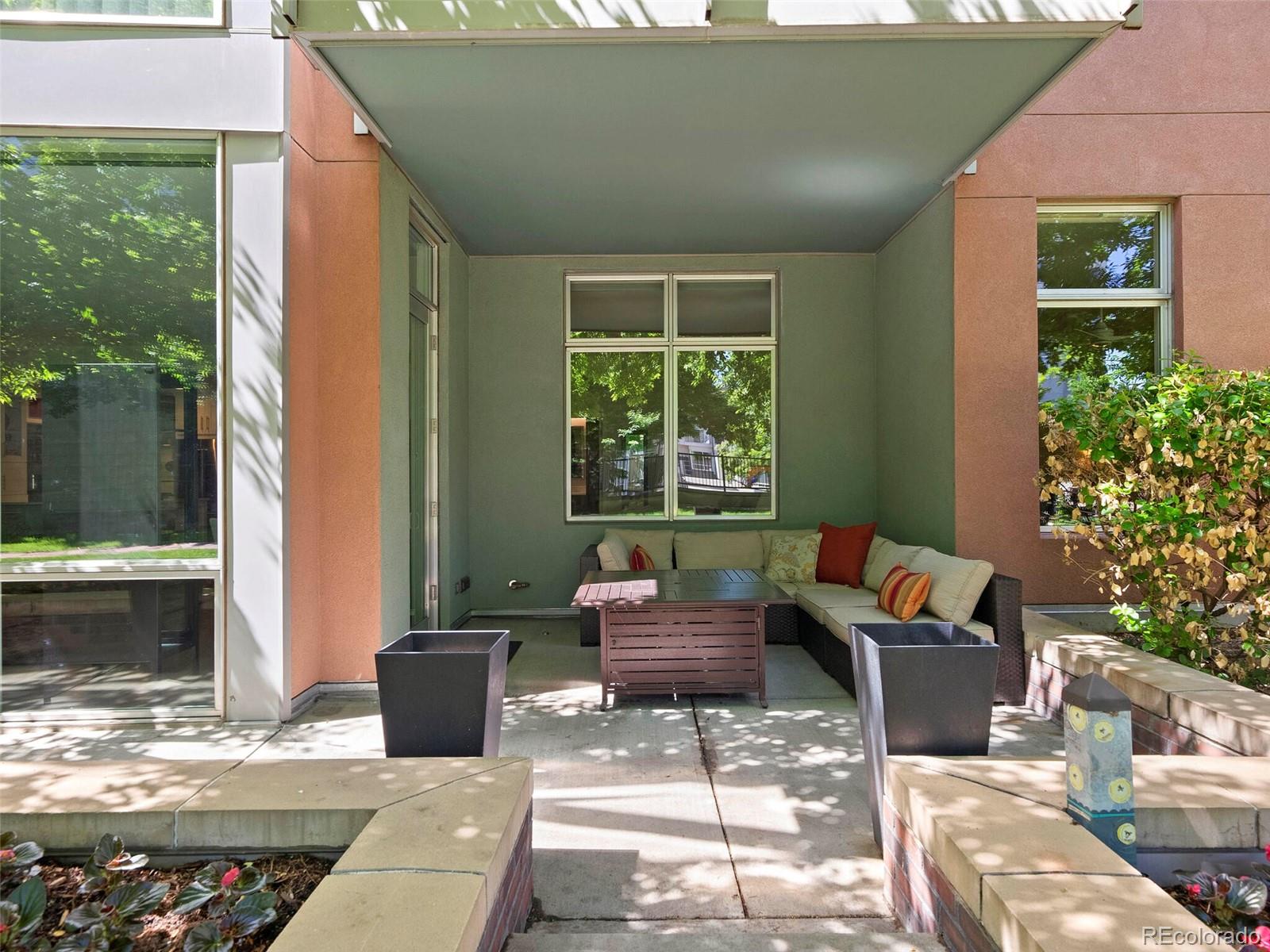 1401 Delgany Street Unit: 102