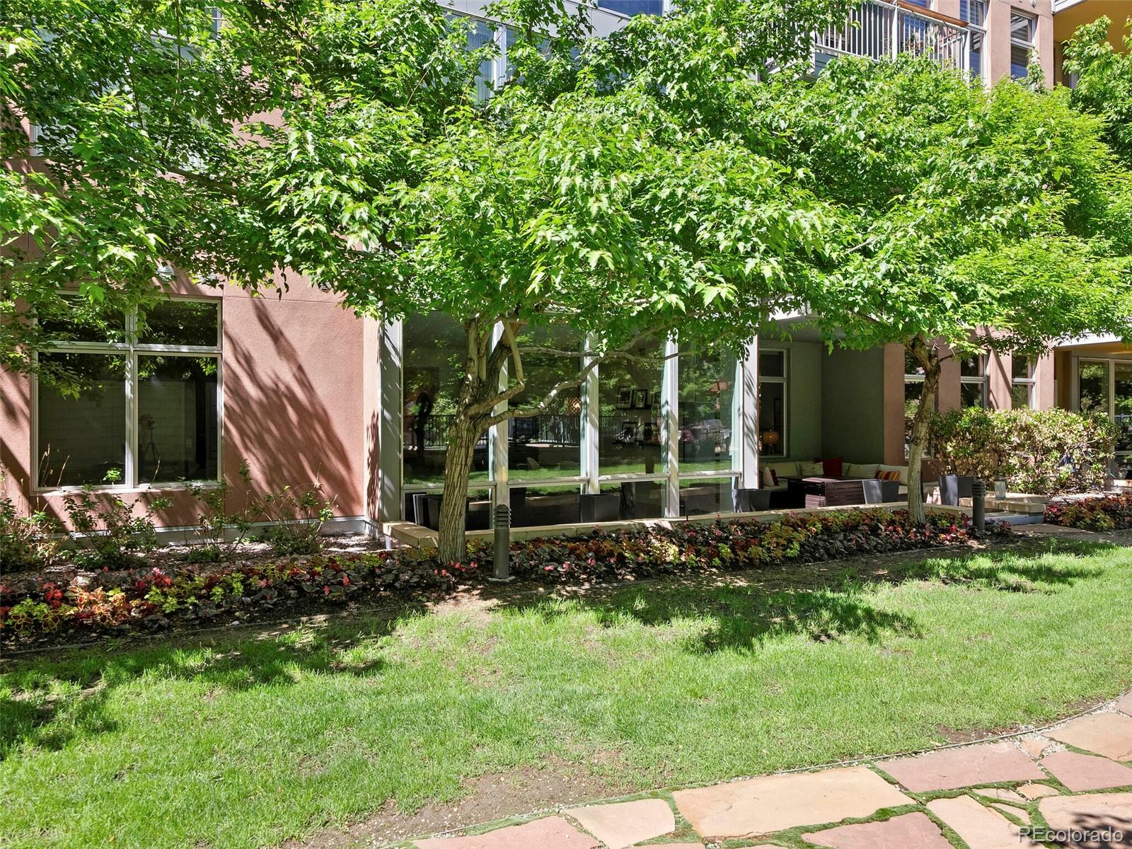 1401 Delgany Street Unit: 102