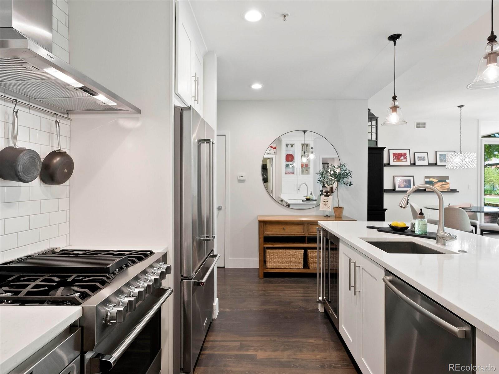 1401 Delgany Street Unit: 102