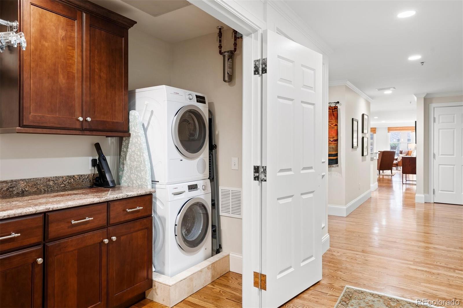 1560 Blake Street Unit: 710