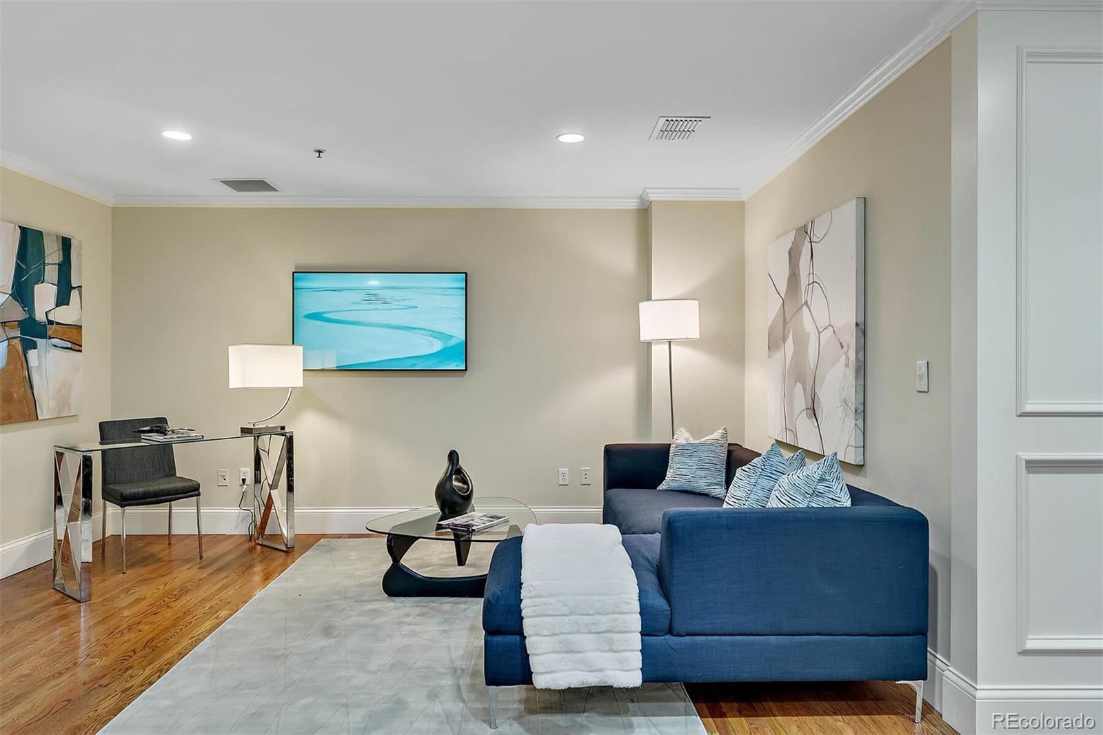 1560 Blake Street Unit: 710