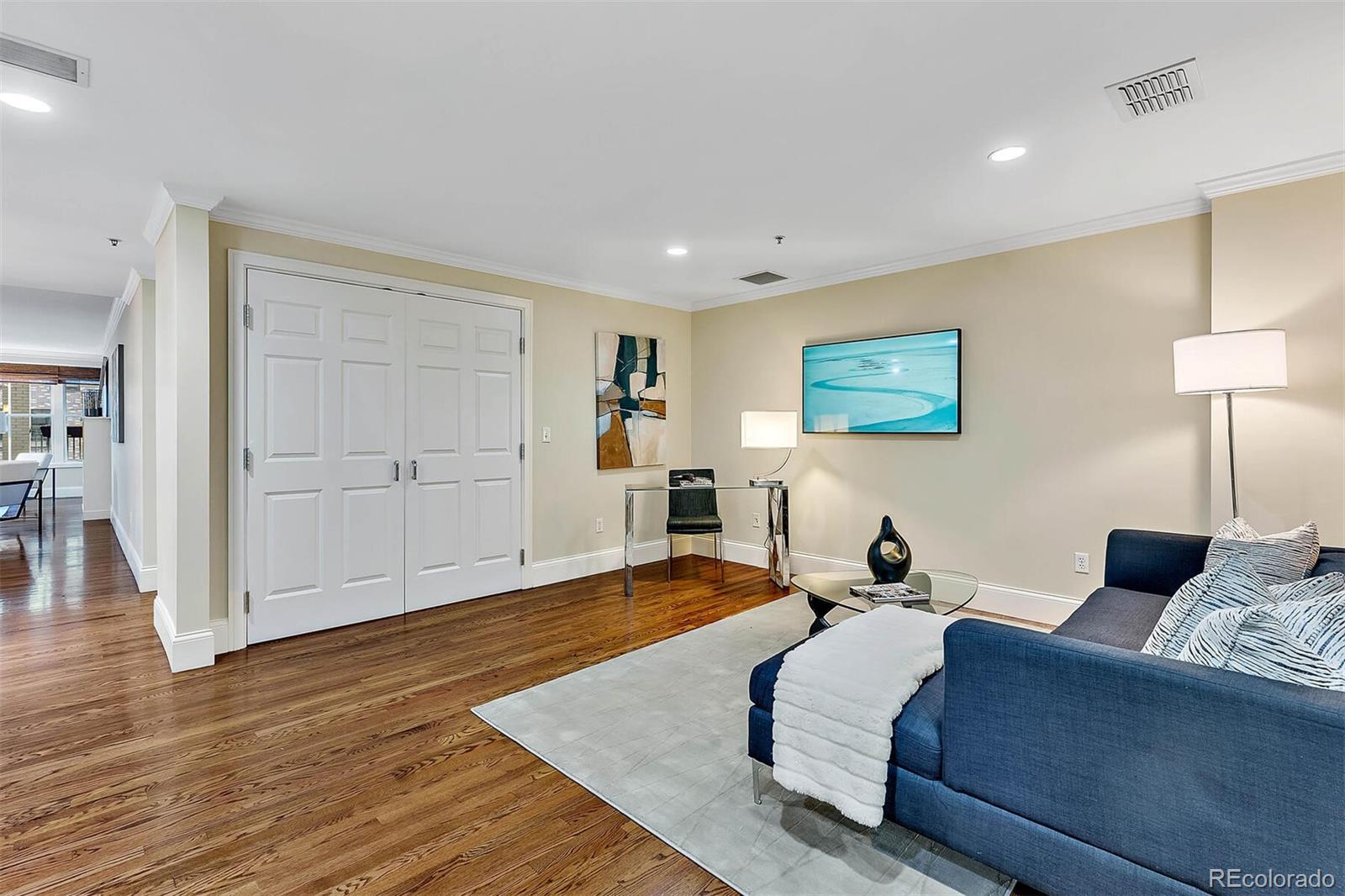 1560 Blake Street Unit: 710